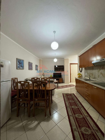 apartament-21-me-qera-tek-komuna-e-parisit-ne-tirane-big-1