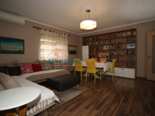 Apartament 2+1 me qira Pazari i Ri Tirane