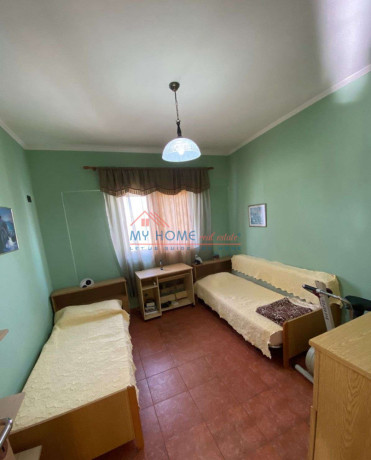 apartament-21-me-qera-komuna-e-parisit-ne-tirane-big-3