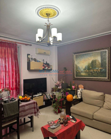 apartament-21-me-qera-komuna-e-parisit-ne-tirane-big-0