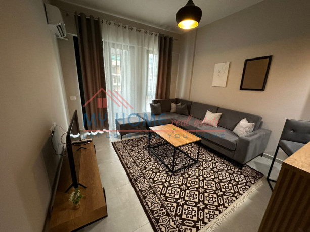 apartament-11-me-qera-tek-kompleksi-square-21-ne-tirane-big-1