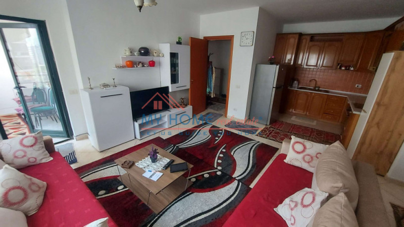 apartament-21-ne-shitje-stacioni-i-trenit-ne-tirane-big-2