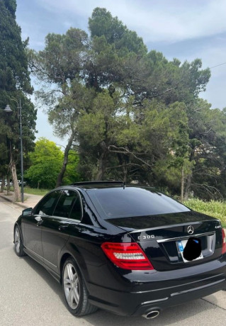 mercedes-benz-c-300-4matic-big-1