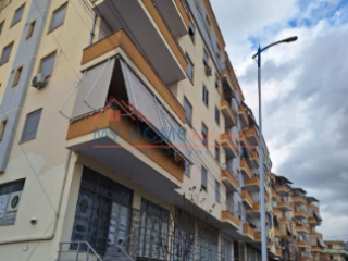 Apartament 2+1+ Garazh ne Shitje te Rruga Ura Tirane