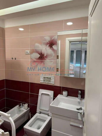 shitet-apartament-31-te-shkolla-kuqe-tirane-big-1