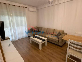 Apartament 2+1+Post Parkimi me qera tek Kodra e Diellit