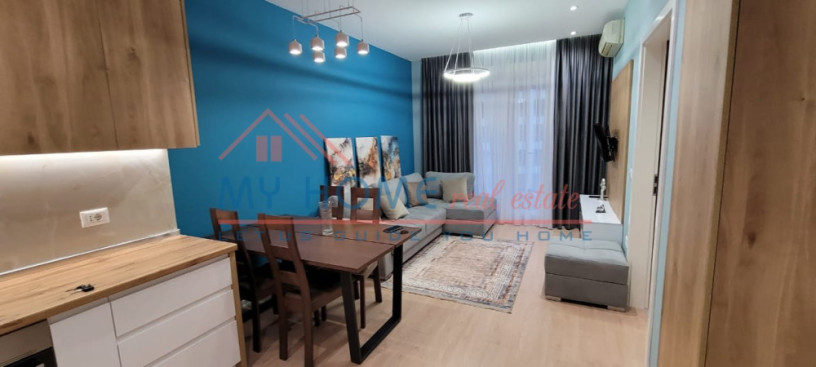 apartament-modern-11-me-qira-21-dhjetori-big-0