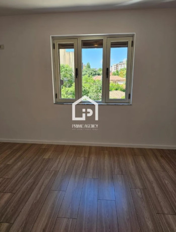 shitet-apartament-11-zona-xhamia-e-tabakeve-big-3