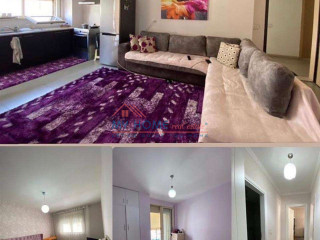 Apartament 2+1 me qera Komuna e Parisit ne Tirane