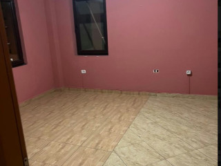 Apartament 2+1 me qira, per Banim ne Pallat i Ri zona: Komuna Parisit / Kristal Center