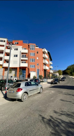 jepet-me-qera-apartament-11-ne-pallat-te-ri-zona-fresku-linze-dajt-big-2