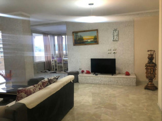 Apartament 4+1 me qera zona: Liqeni thate / Kopshti Botanik